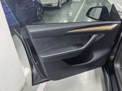 Tesla Model Y Standard Range RWD - photo 10