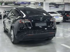 Tesla Model Y Standard Range RWD - photo 19