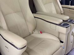 Toyota Vellfire Crown Hybrid 2.5L HV Luxury Edition - фото 6