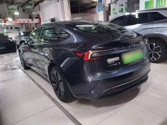 Tesla Model 3 Rear-Wheel Drive - photo 4