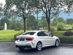 BMW 1 Series Facelift 120i M Sport Night Edition - фото 5