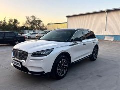 Lincoln Explorer 2.0T Two-Wheel Drive Premium - ფოტო 1