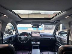 Lincoln Explorer 2.0T Two-Wheel Drive Premium - ფოტო 11