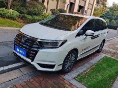 Honda Odyssey 2.0L e:HEV Premium - photo 1