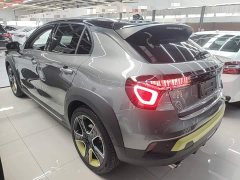Lynk & Co 02 2.0T Diesel DCT Pro - photo 4
