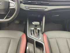 Geely Emgrand X3 PRO 1.5L CVT Luxury - photo 16