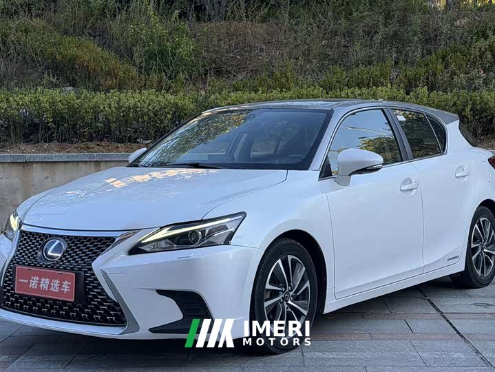 Lexus CT CT200h Comfort Edition Two-Tone Paint - автомобиль из Китая