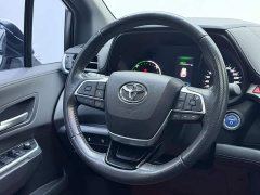 Toyota Sienna 2.5L Hybrid Premium Edition - photo 10
