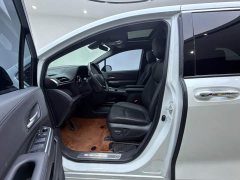 Toyota Sienna 2.5L Hybrid Premium Edition - photo 14