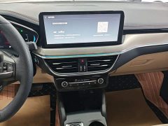 Ford Focus Sedan EcoBoost 180 Automatic Trend - фото 12