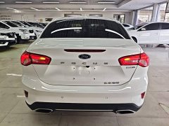 Ford Focus Sedan EcoBoost 180 Automatic Trend - фото 5