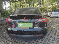 Tesla Model Y Standard Range RWD - фото 5