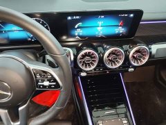 Mercedes-Benz GLB 200 Dynamic - ფოტო 12