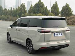 Wuling Starlight 730 1.5T CVT Elite - фото 14