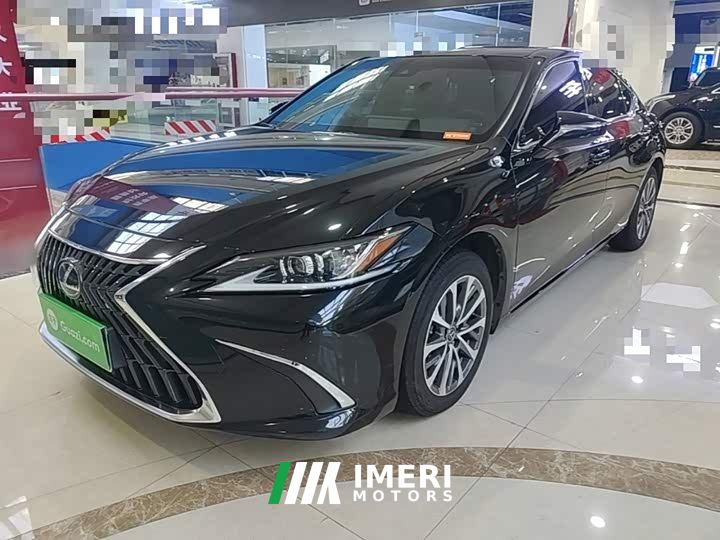 Lexus ES 200 Excellence Edition