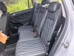 Volkswagen Tiguan L 330TSI Automatic FWD R-Line Comfort Edition - фото 13