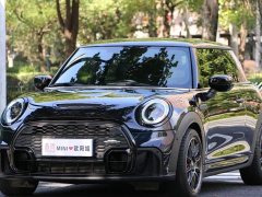BMW MINI 2.0T COOPER S Black Label Special Edition - ფოტო 1