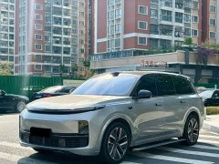Li Auto L9 Max - ფოტო 1