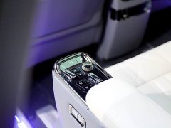 Zeekr 009 Six-Seat Executive AWD 108kWh - photo 16