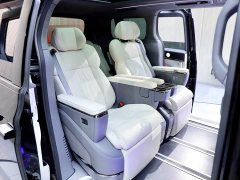 Zeekr 009 Six-Seat Executive AWD 108kWh - photo 18