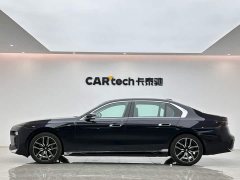 BMW 7 Series 735Li M Sport Package - фото 2