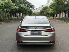 Lexus ES 300h Premium Edition - ფოტო 8