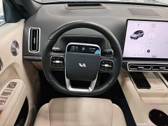 Li Auto L8 Ultra Smart Refresh Edition - фото 10