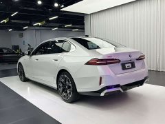 BMW 5 Series 530Li Luxury M Sport Package - photo 13