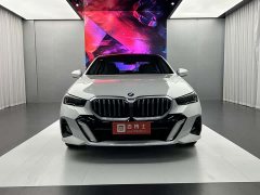 BMW 5 Series 530Li Luxury M Sport Package - photo 2