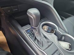 Toyota Camry 2.0G Luxury - photo 13
