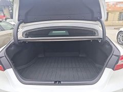 Toyota Camry 2.0G Luxury - photo 18