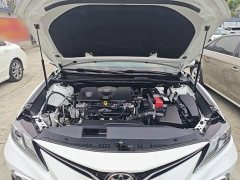 Toyota Camry 2.0G Luxury - photo 19