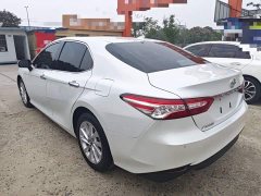 Toyota Camry 2.0G Luxury - photo 4
