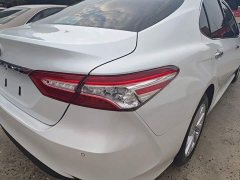Toyota Camry 2.0G Luxury - photo 7