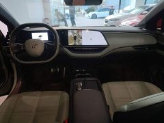 FAW Hongqi EH7 600 Pro Honor Edition - photo 9