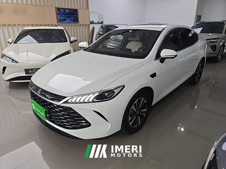 BYD Qin PLUS DM-i Smart Driving Edition 55KM Excellence