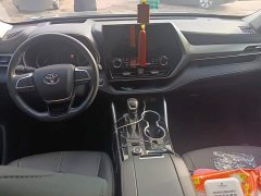 Toyota Highlander 380T AWD Premium 7-Seater - ფოტო 12