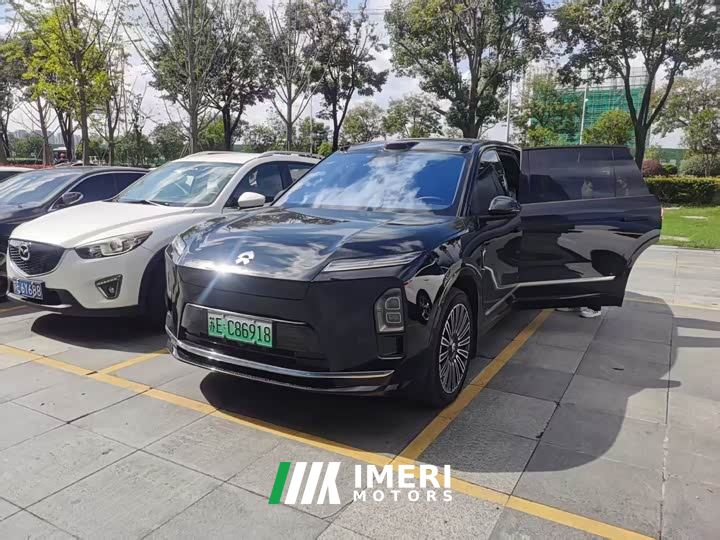 NIO ES8 Six-Seat Executive Luxury Edition