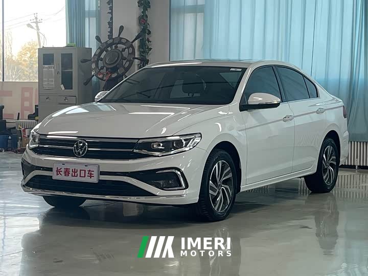 Volkswagen Bora 200TSI DSG Comfort Edition - car from China