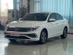 Volkswagen Bora 200TSI DSG Comfort Edition - photo 1