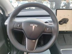 Tesla Model Y Rear-Wheel Drive - ფოტო 10