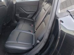 Tesla Model Y Rear-Wheel Drive - ფოტო 16