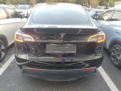 Tesla Model Y Rear-Wheel Drive - ფოტო 5