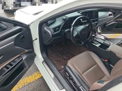Lexus ES 300h Premium Edition - ფოტო 15