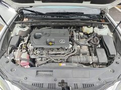 Lexus ES 300h Premium Edition - ფოტო 19