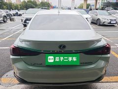 Lexus ES 300h Premium Edition - ფოტო 5