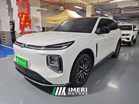 2025 Changan Qiyuan Q07 215 Flagship Plus - автомобиль из Китая