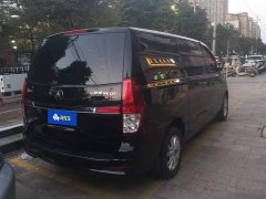 Dongfeng Lingzhi PLUS 1.5T Manual Deluxe 7-seater - фото 3