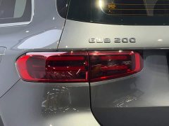 Mercedes-Benz GLB 200 Dynamic - ფოტო 16