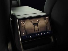 Tesla Model Y L Long Range All-Wheel Drive - ფოტო 13
